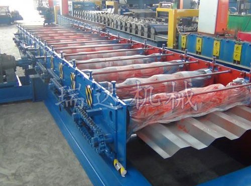 集裝箱側(cè)板機(jī)